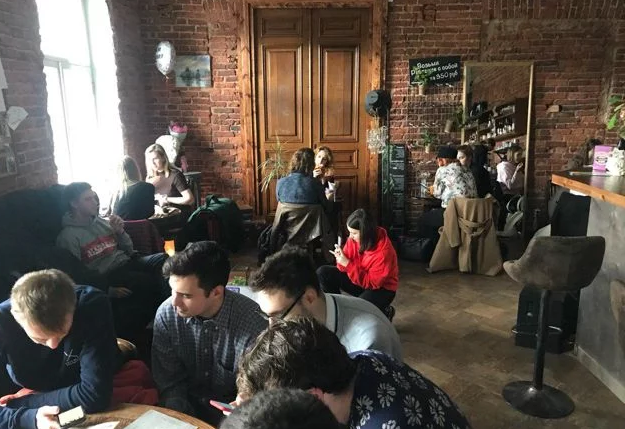 Кафе в популярном лофте рядом с Невским пр-ом 